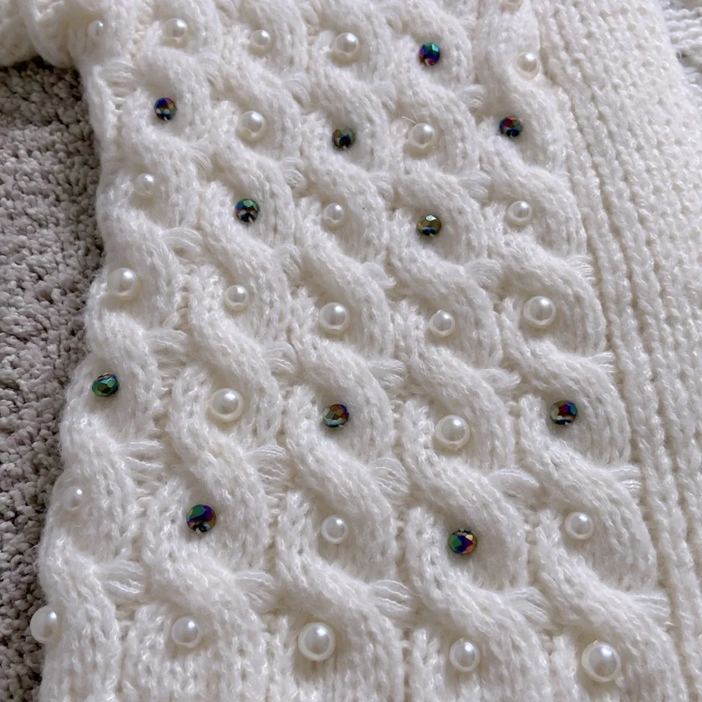 eesome • Ivory Chunky Knit Embellished Cardigan